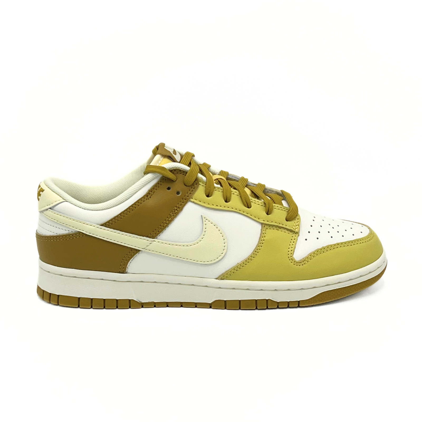 tan nike low dunks