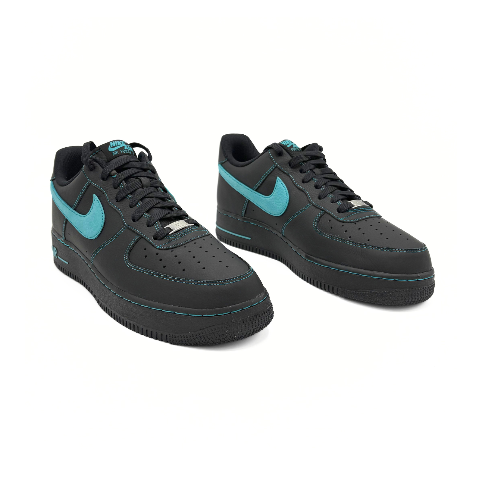 Nike Air Force 1 '07 LV8 (Black Tiffany)