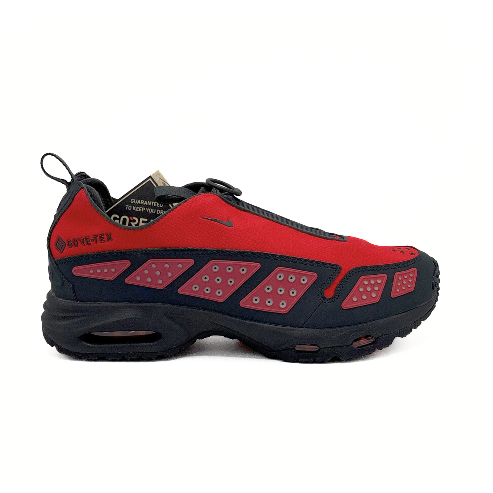 Nike Air Max SNDR GoreTex WMNS (Hyper Crimson)