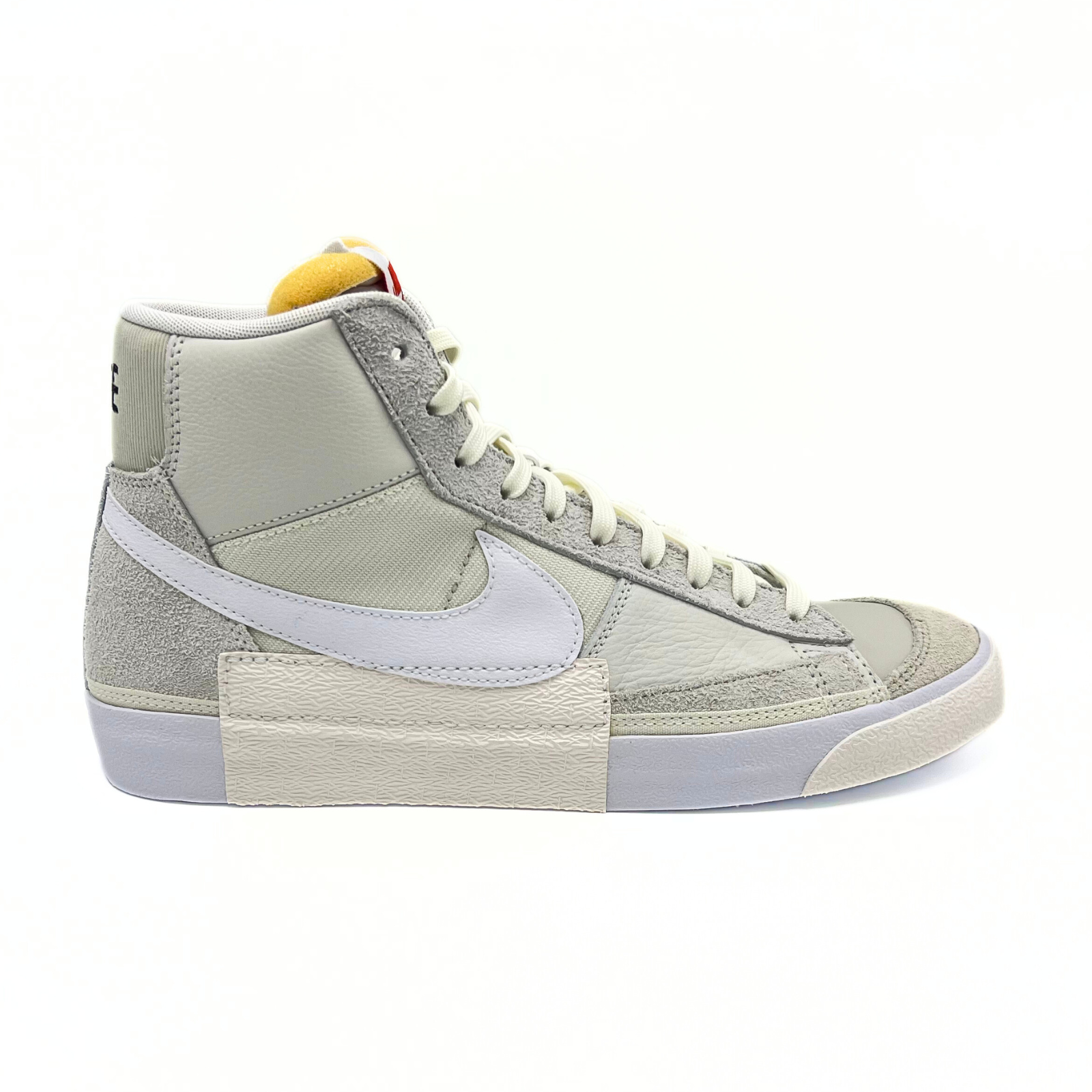 Nike Blazer Mid Pro Club Remastered (Light Bone)