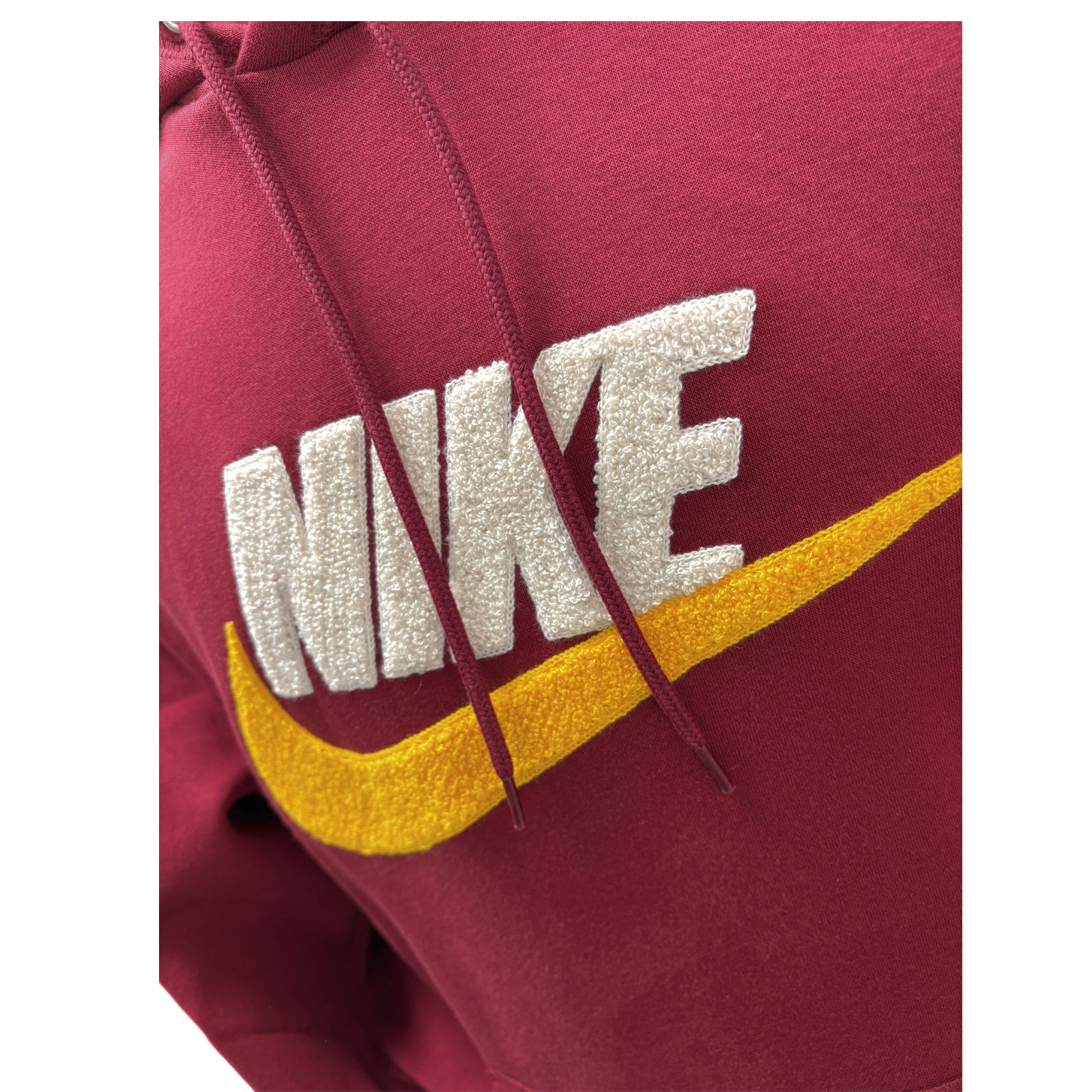 Nike Club Fleece Hoodie (Rood)