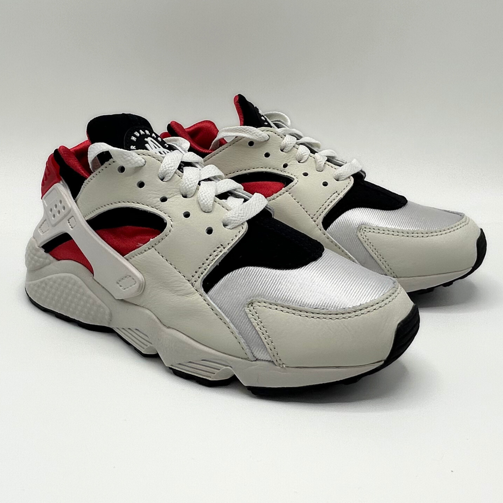 Nike Air Huarache (Sail Red)